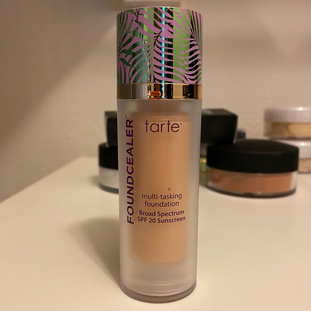 Tarte Foundcealer Foundation “Light Neutral”